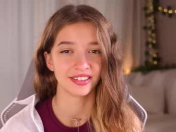 little_poetry chaturbate stream image, 22.08.2025 16:00