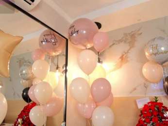 leathompson1 bongacams stream image