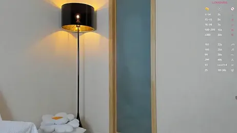 emydollyy stripchat stream image