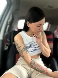 JulliaVegas stripchat stream image