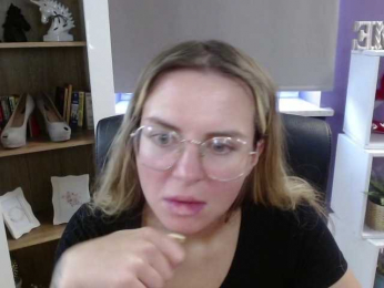 Soft-Zoey bongacams stream image