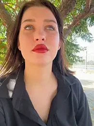 KikiWatson stripchat stream image