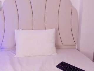 kaity-layne camsoda stream image