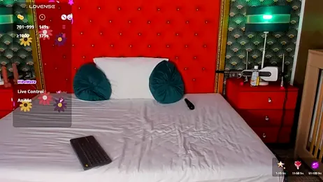 VallerieJones stripchat stream image