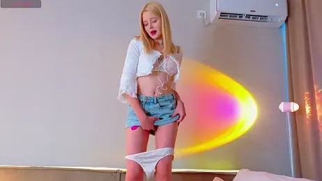 StarrShinee stripchat stream image