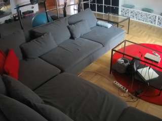 voyeurcam-julmodels-living-3 camsoda stream image