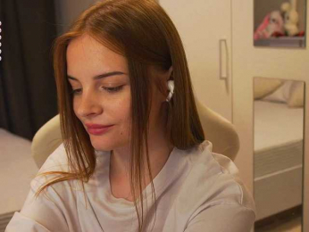 AliceCost bongacams stream image