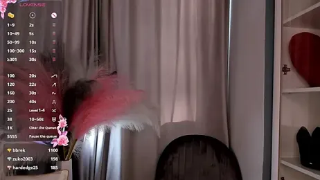 OdetteHarwick stripchat stream image