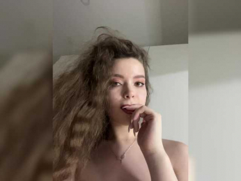 YourLadyyy bongacams stream image