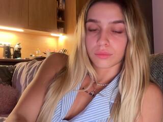 Maci Reynolds flirt4free stream image