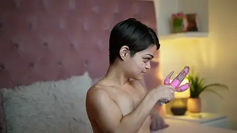 MaiaMini stripchat stream image