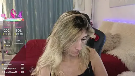 SorayaSapeca stripchat stream image