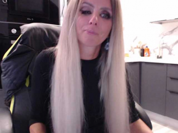 blondalina bongacams stream image