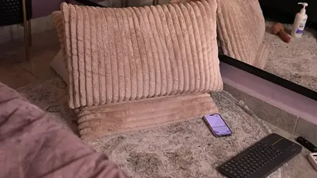 ElleDiane stripchat stream image