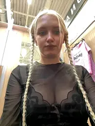 Milkyy_wway stripchat stream image