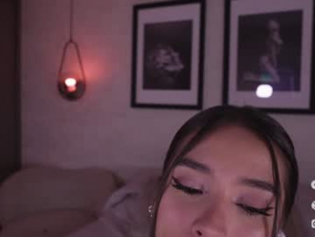 mariannacruzz chaturbate stream image