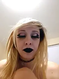 AmethystFoxx stripchat stream image