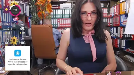 classyladyrellax stripchat stream image