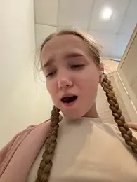 bambi_lu stripchat stream image