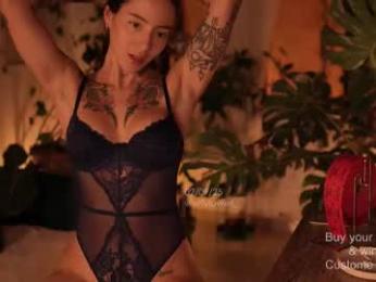 effylowell_ chaturbate stream image, 03.09.2025 01:50
