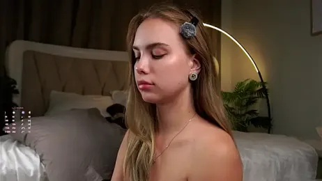 LillianLester stripchat stream image