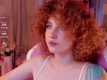 HoneyCherry bongacams stream image