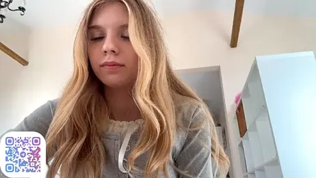 FruityXo stripchat stream image