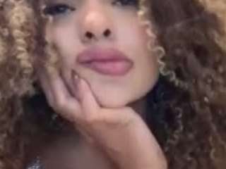 emmawilliams1 camsoda stream image