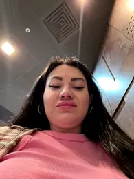 Wet__Bunny stripchat stream image