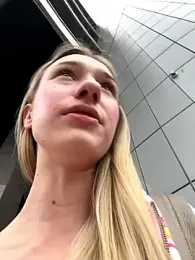 Lia__Love stripchat stream image