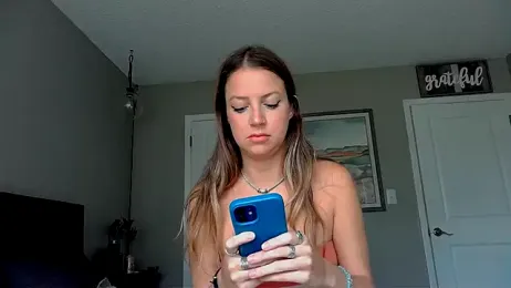 molly_witha_chance stripchat stream image