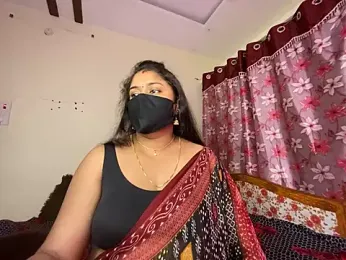 LouleyRanii stripchat stream image