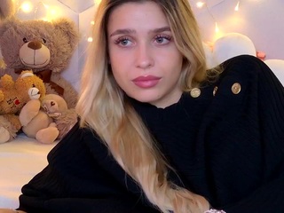 Maci Reynolds flirt4free stream image