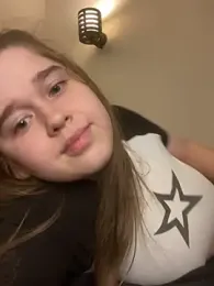 HornyGirlH stripchat stream image