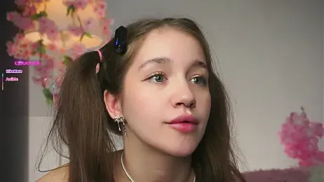 AmiLewis stripchat stream image