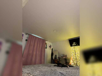 -MaybeBaby- bongacams stream image