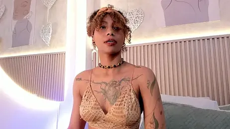 daiana_curly stripchat stream image