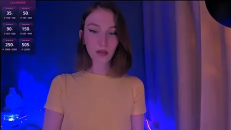 ellaamber stripchat stream image