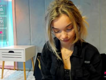 sassyt33n chaturbate stream image