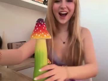 kittengirlxo chaturbate stream image