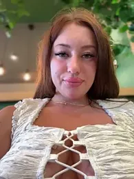 AndreaMood stripchat stream image