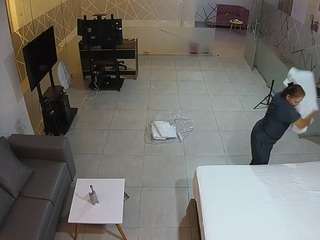voyeurcam-jb-office-2 camsoda stream image