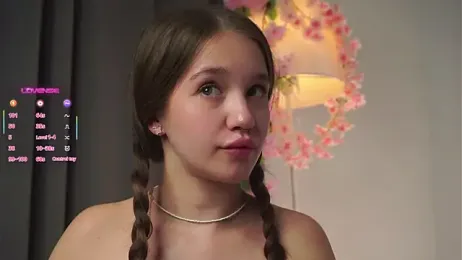 AmiLewis stripchat stream image