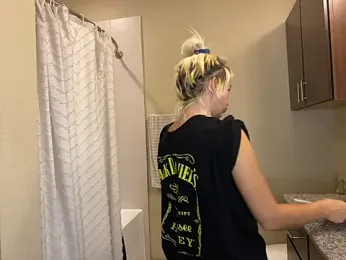 girlfriendmissy stripchat stream image