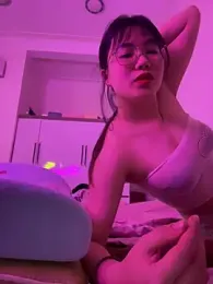 Queen_2k6 stripchat stream image