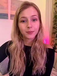 LunaRase stripchat stream image