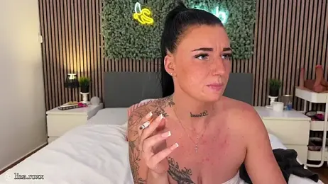 LizaRoxx stripchat stream image