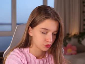 little_poetry chaturbate stream image, 16.09.2025 15:40