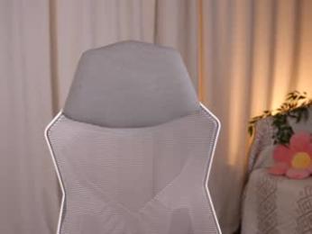 little_poetry chaturbate stream image, 16.09.2025 15:40