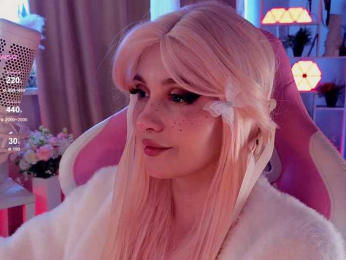 HoneyCherry bongacams stream image